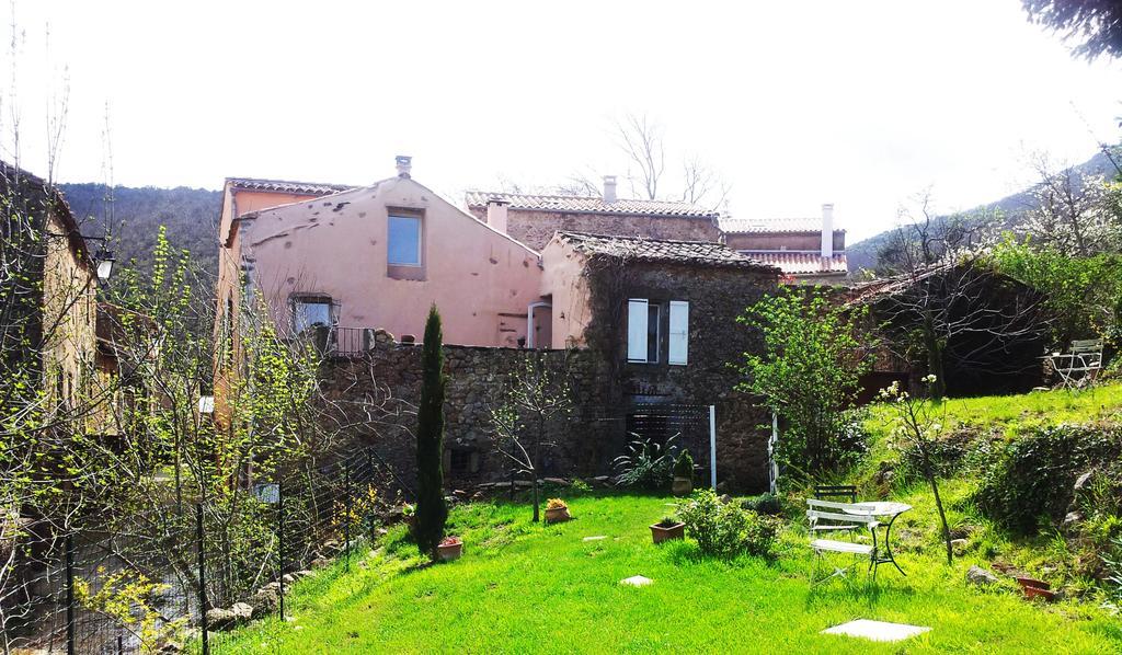 Bed and Breakfast Le Clos De La Source à Le Bousquet-d'Orb Extérieur photo